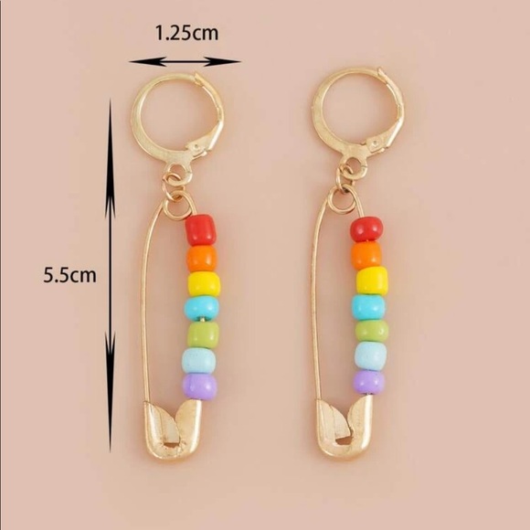 NWT- LGBT Love is Love- Pride-  Safety Pin Decor Earrings - Picture 4 of 5